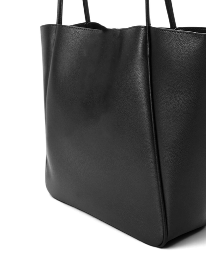 Cavlo Grace Tote